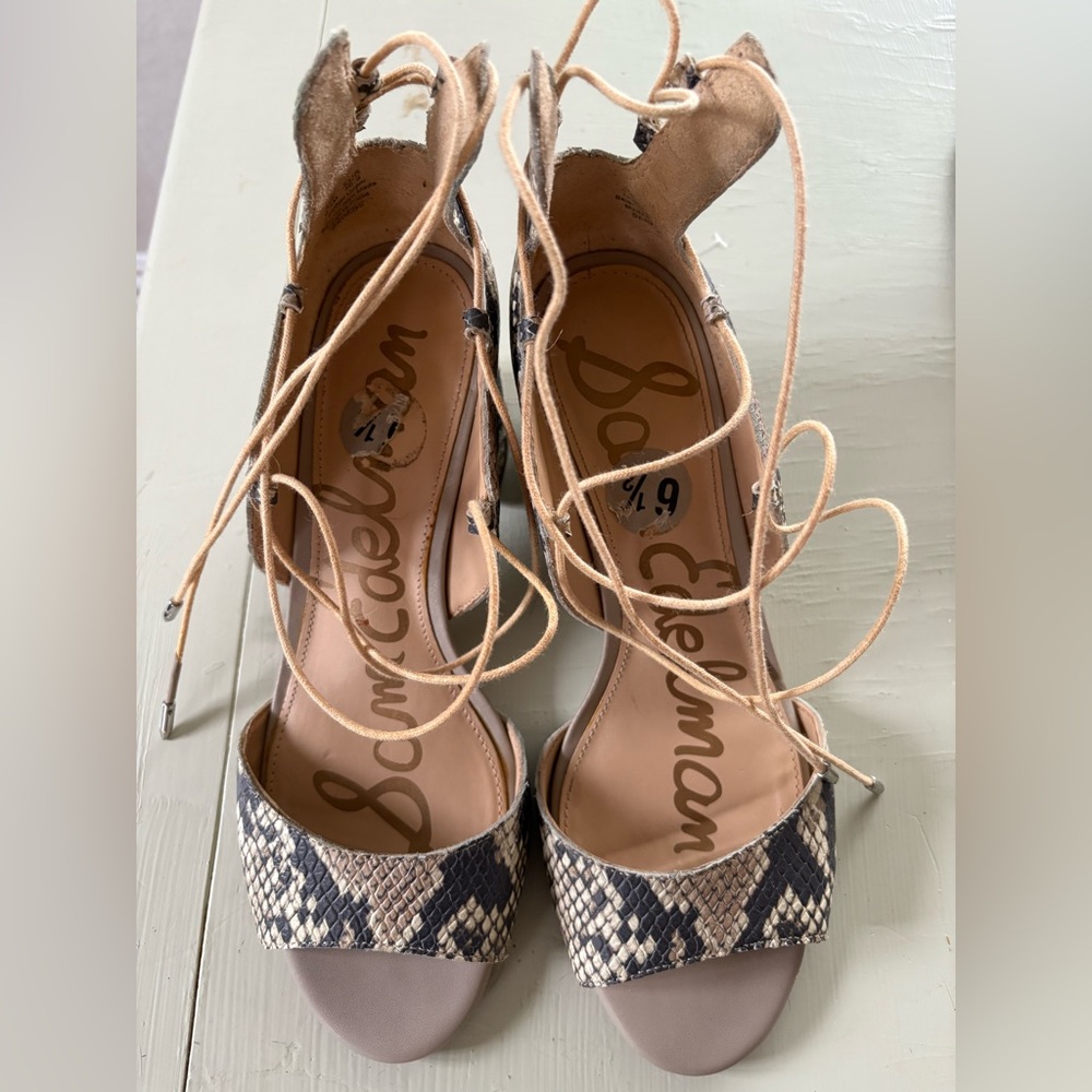 Sam Edelman Beige and Brown Snakeskin Sandals